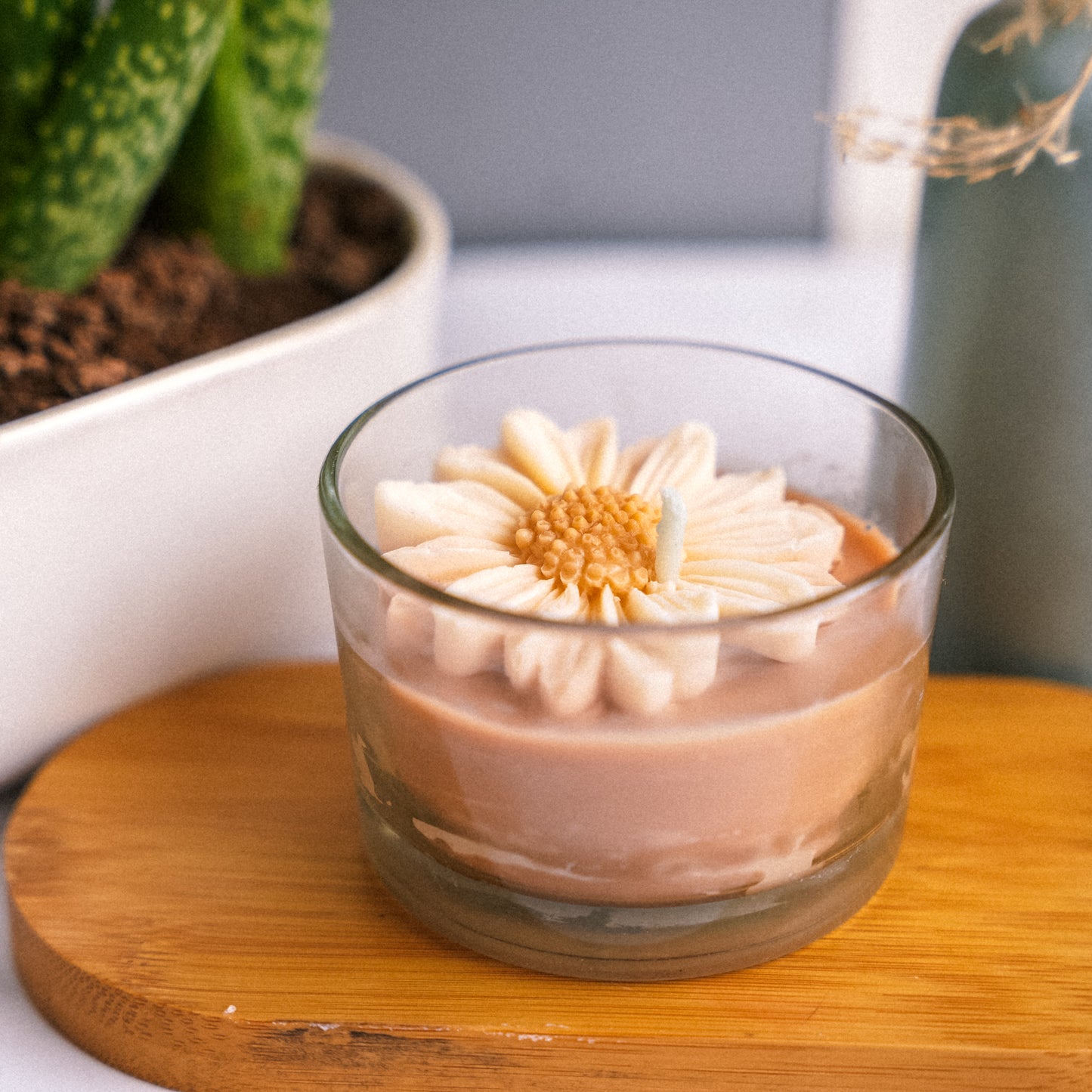 Dreamy Daisy Murphy Glass Jar Candle