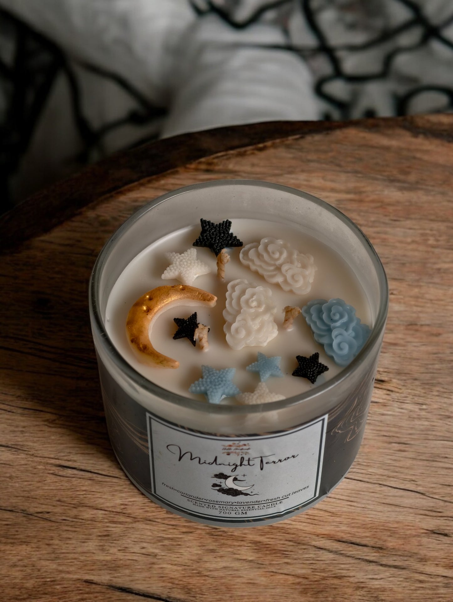 Premium 3 Wick Scented Jar Candle with Wooden Lid (700 GM)