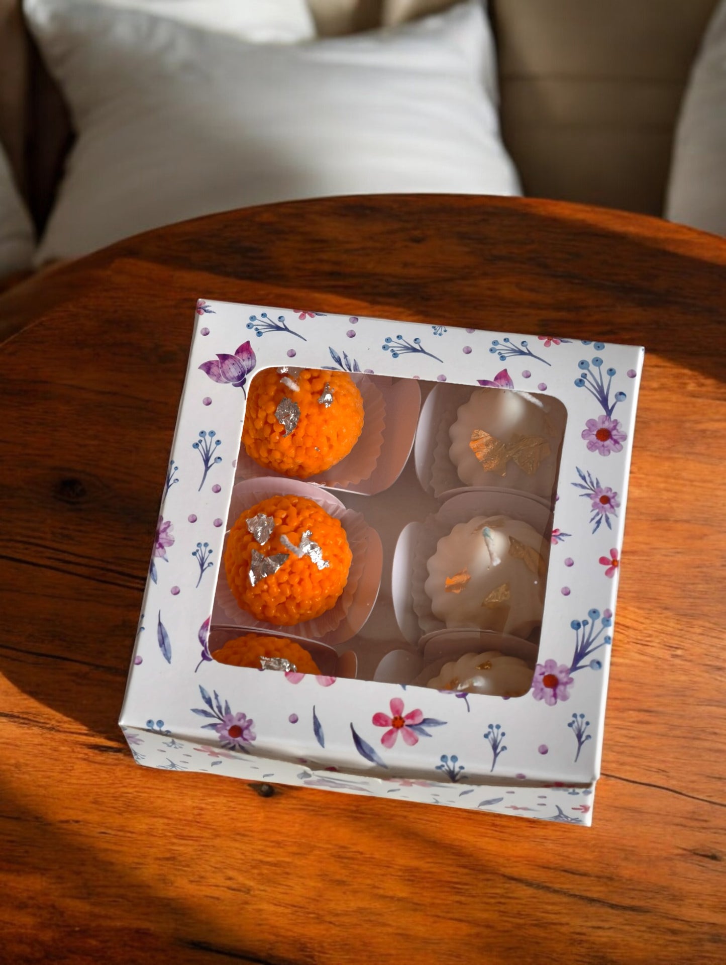 Mithai Box (Scent : Sandalwood)