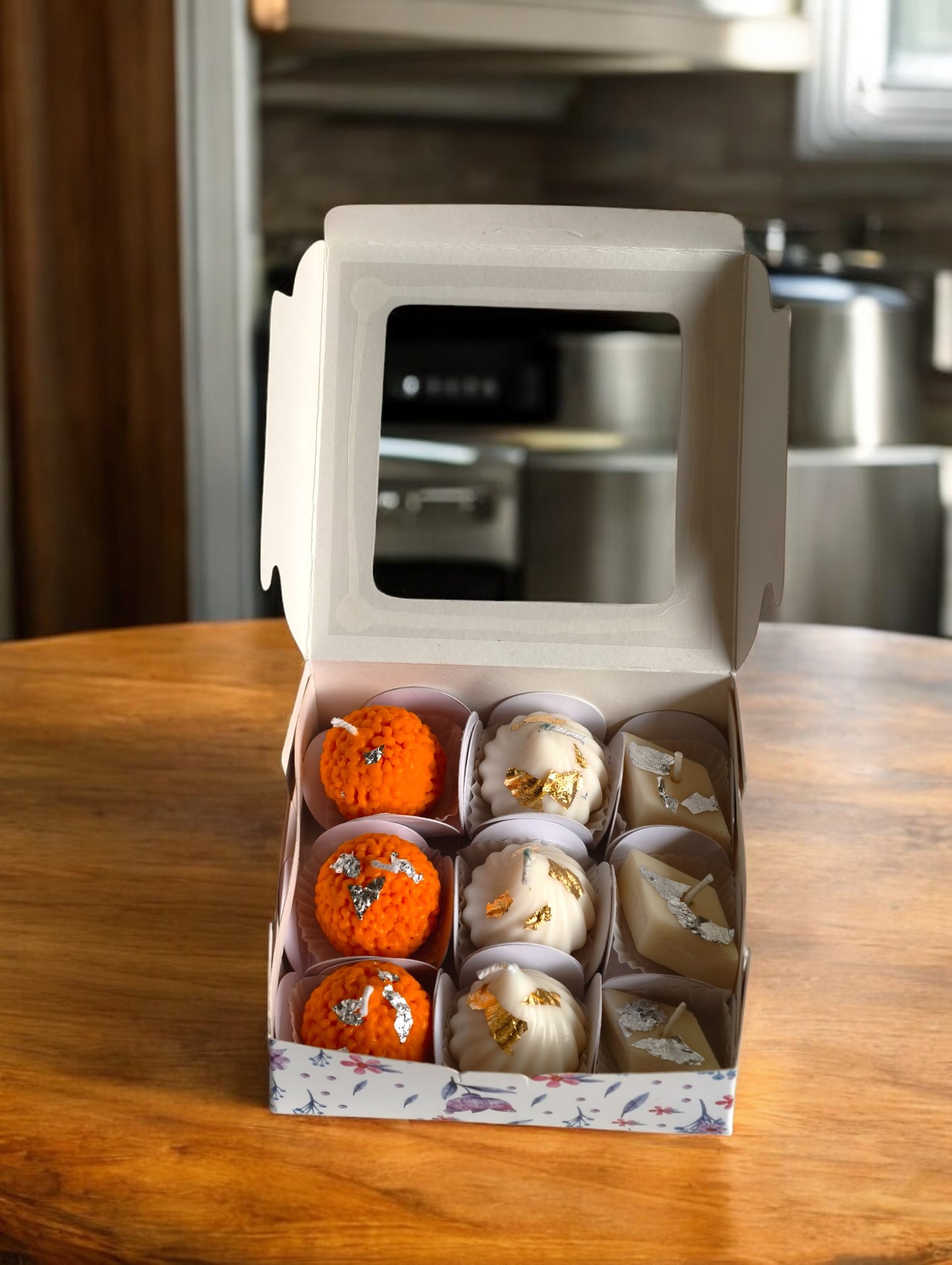Mithai Box (Scent : Sandalwood)