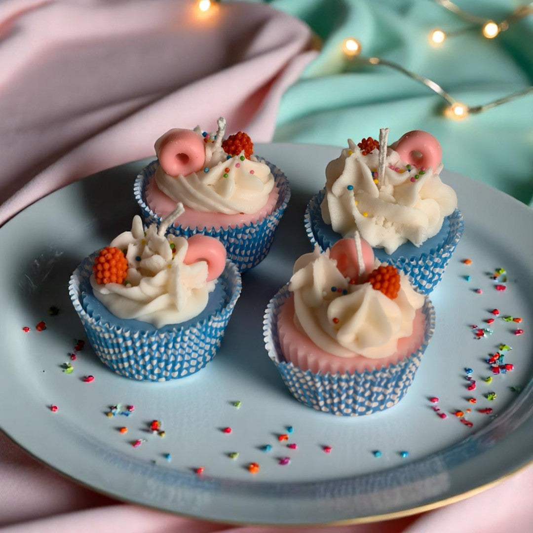 Pack of 4 Cup Cake Candle Vanilla and Strawberry Scent