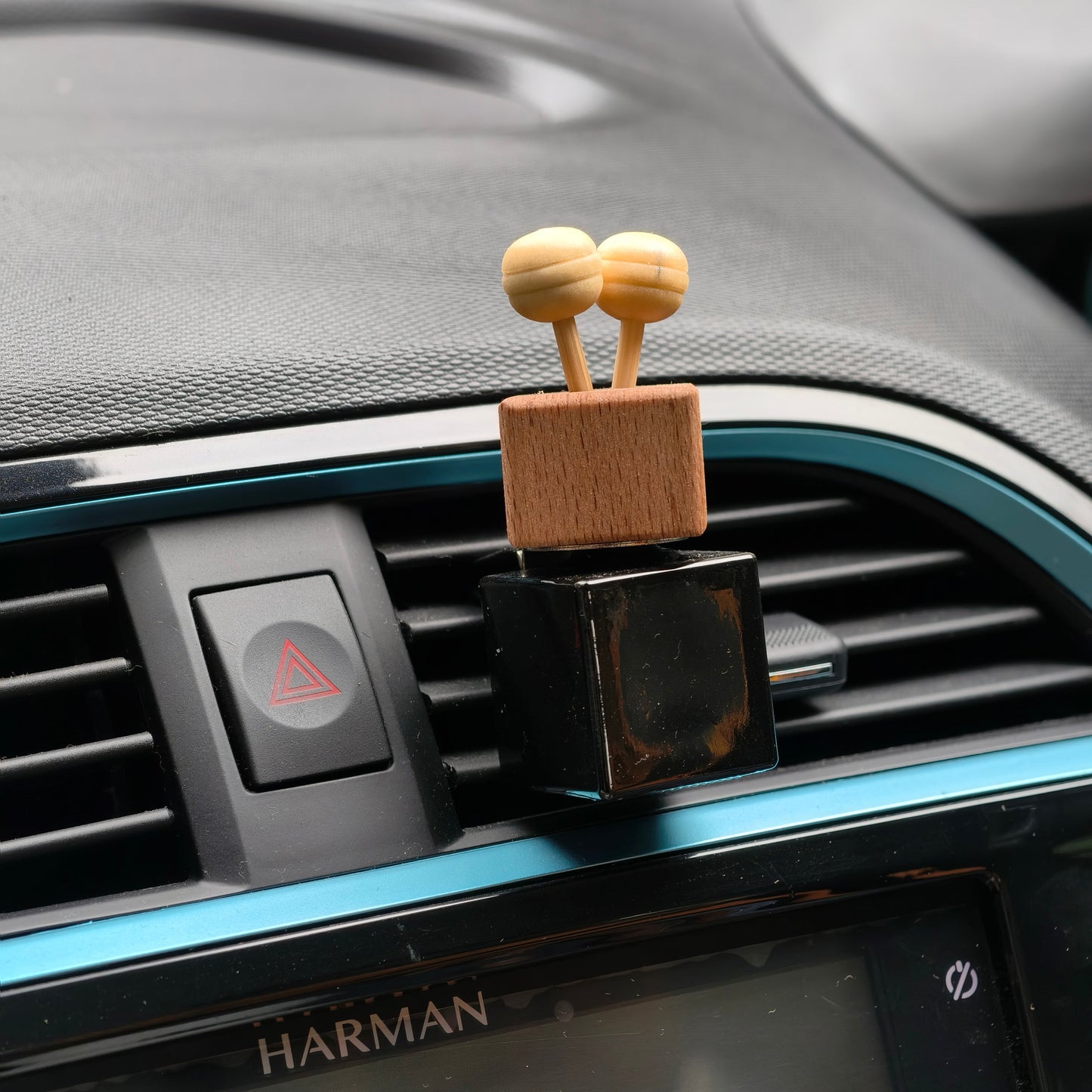 Natural Alcohol Free Wooden Clip-On Car Diffuser 12 ML Lasts Upto 90 Days