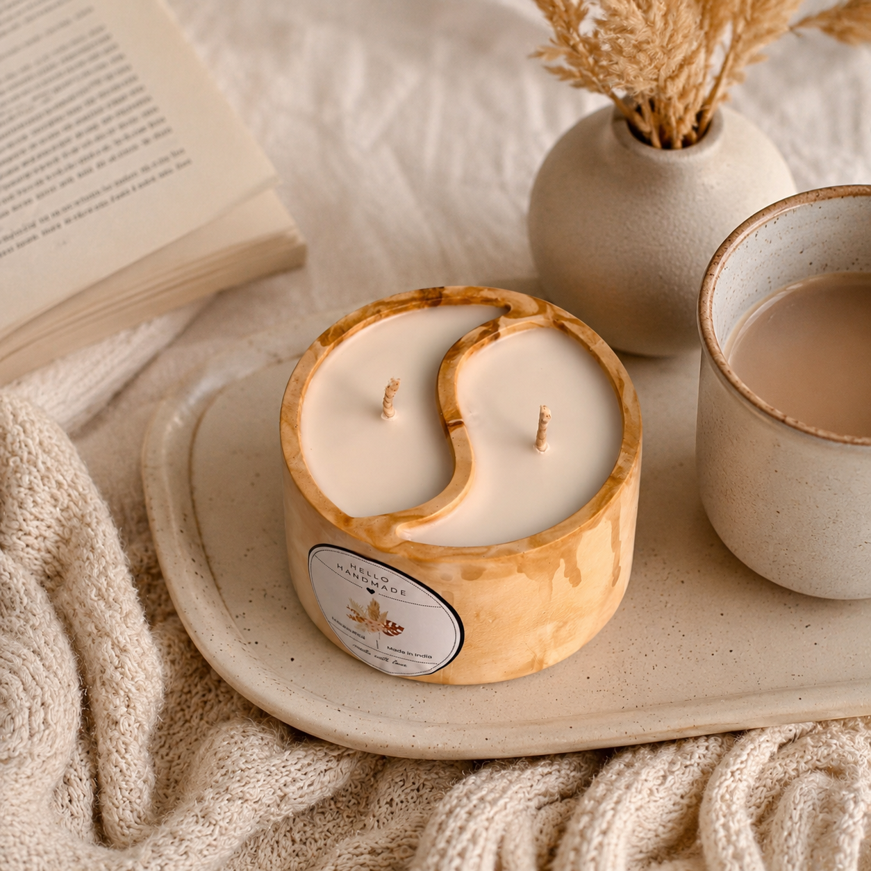 Balance Glow – Yin-Yang Jar Candle