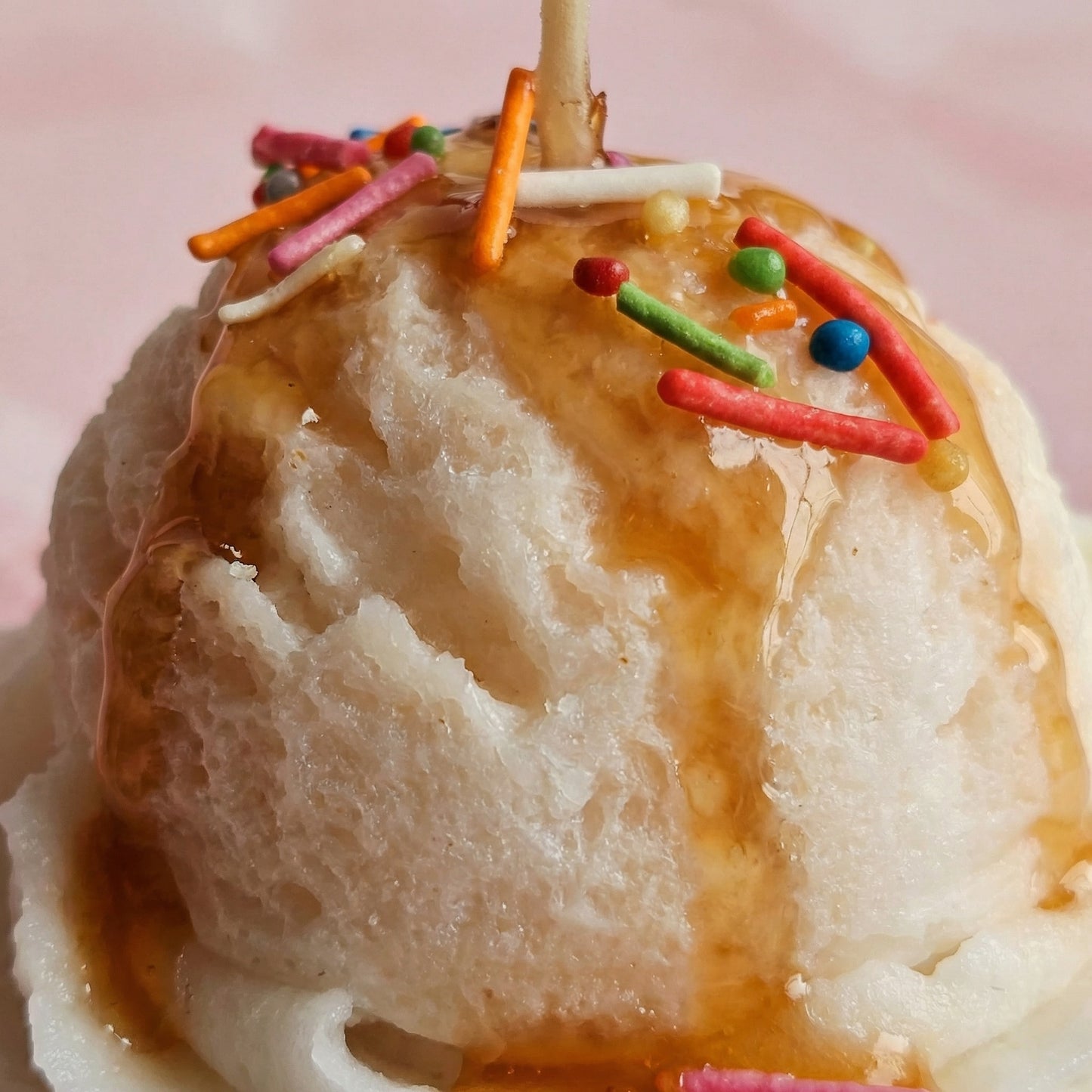 Vanilla Ice Cream Scented Candle – Dessert Inspired Soy Wax Candle | Hello Handmade