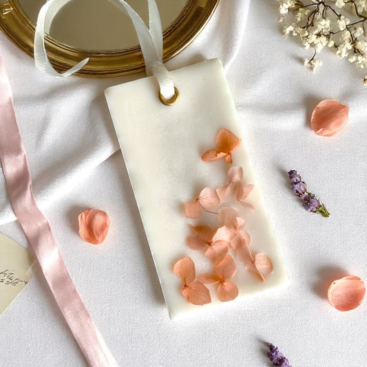 Decorative Wax Tablet – 100g Scented Soy Wax with Real Dried Flowers for Closet & Drawer Fragrance (British Rose Scent)