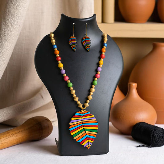 Earth & Hue Terracotta Necklace and Earring set
