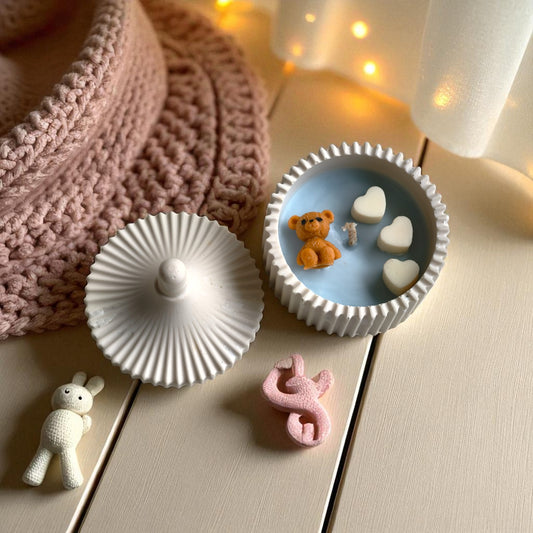 Teddy Love Jesmonite Candle