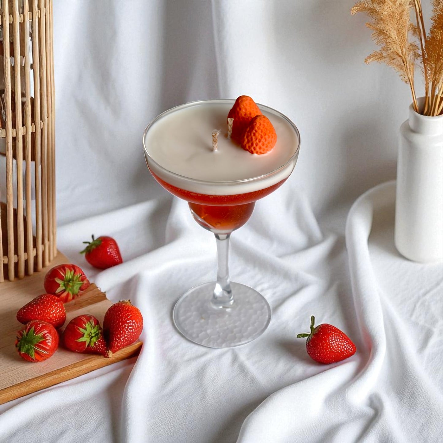 Strawberry Martini Candle – Sweet & Stylish Glow