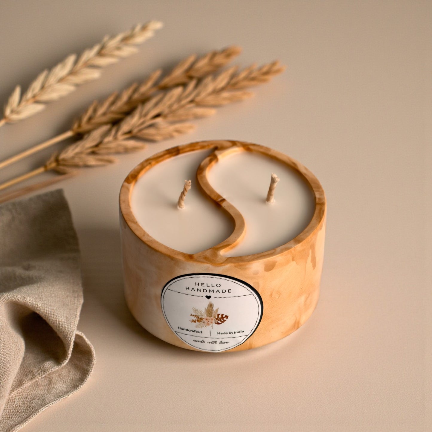 Balance Glow – Yin-Yang Jar Candle