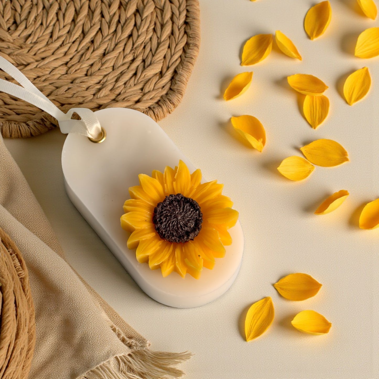 Decorative Wax Tablet – 100g Scented Soy Wax