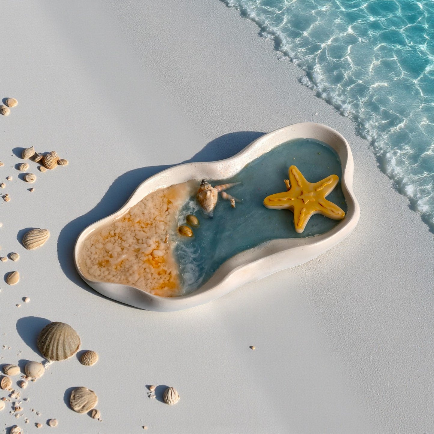 Luminous Tide – Glow-in-the-Dark Ocean Breeze Candle | Bioluminescent Sea-Inspired | Hand-Poured Soy Wax