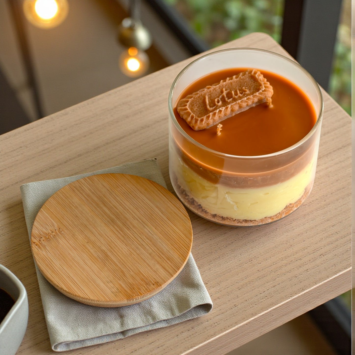 Lotus Biscoff Dessert Candle – Handcrafted Gourmet-Inspired Home Fragrance