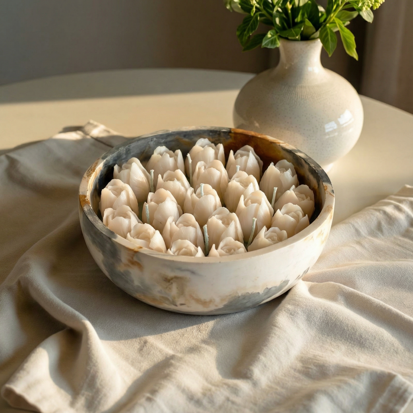 Tulairies Garden – Jesmonite Tulip Bowl Candle