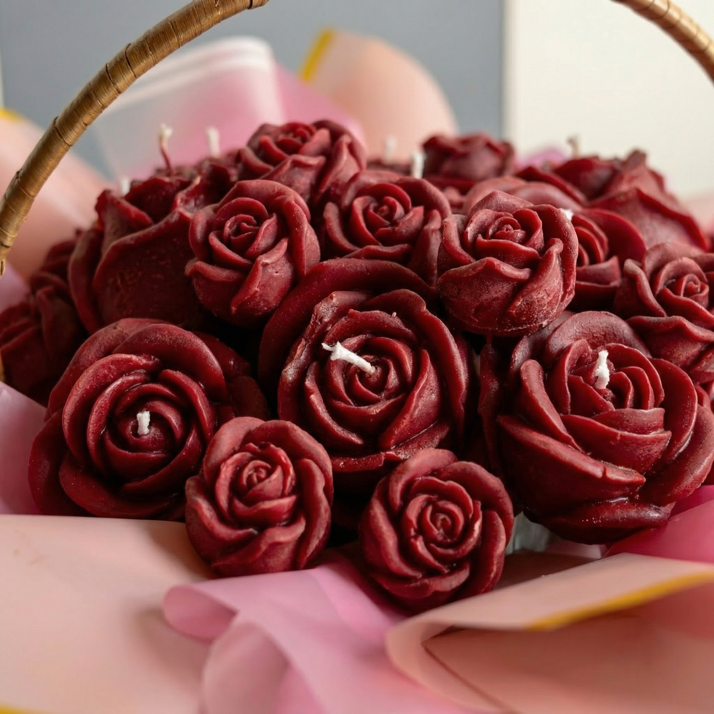 Rose Candle Basket – Handcrafted Floral Candle Arrangement