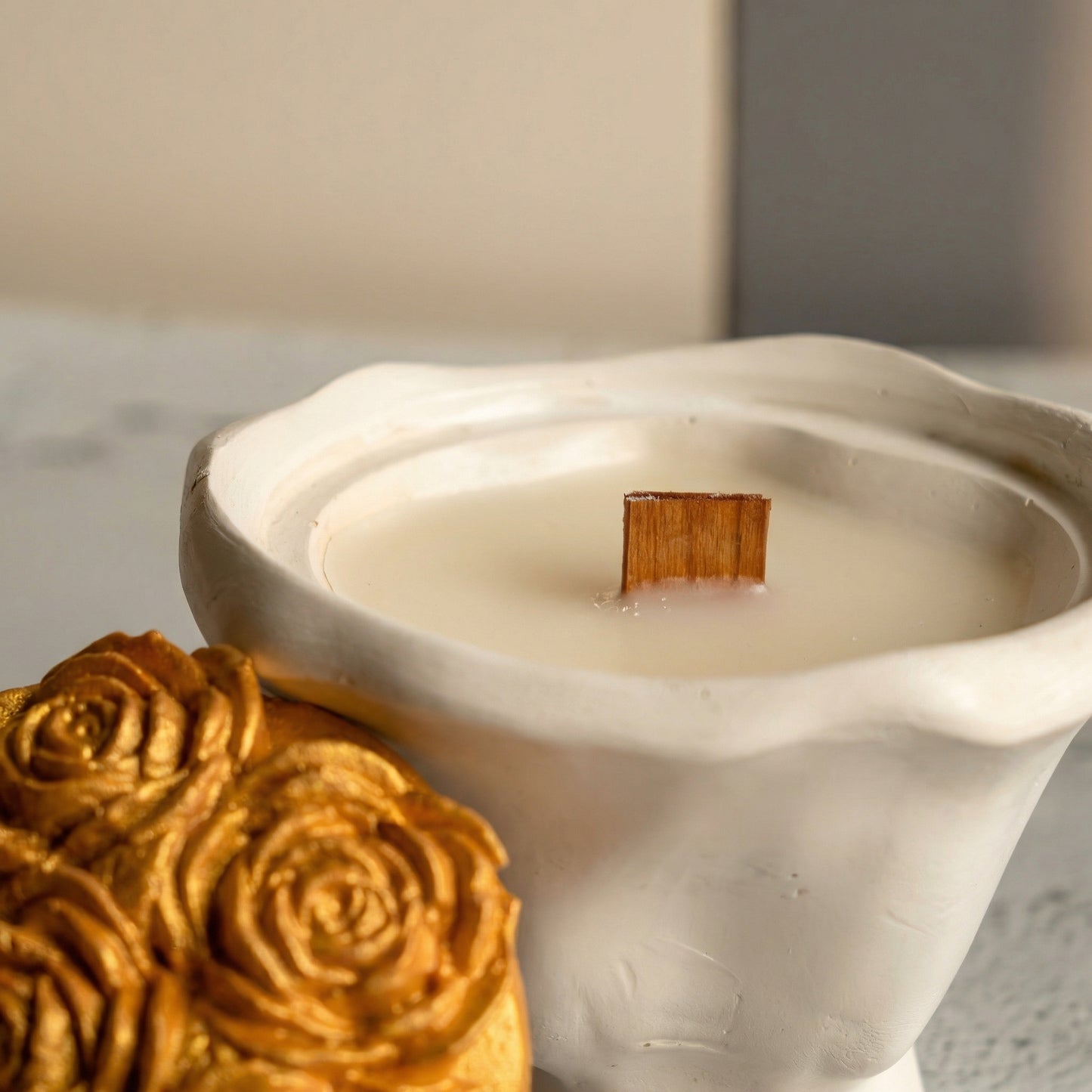 Wooden Wick Jesmonite Candle | Handcrafted Decorative Candle for Modern Home Décor