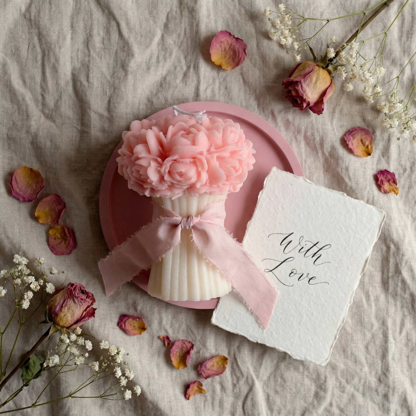 Blush Bloom Bouquet Candle Set – British Rose Scent with Jesmonite Tray | Handcrafted Soy-Coconut Wax Candle