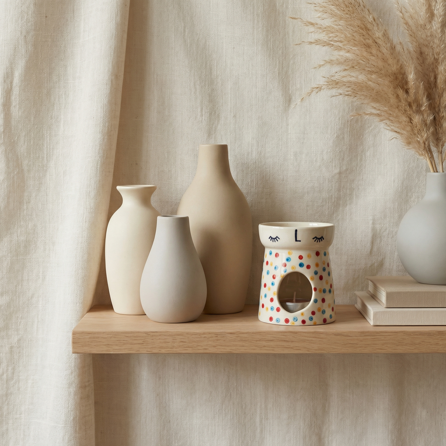 Polka Dot Ceramic Wax Melt / Camphor Burner (2 Tealight Candles Included)